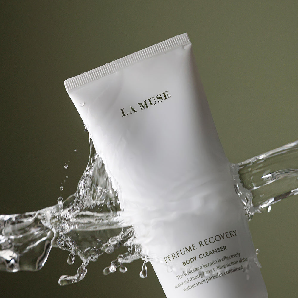 [LA MUSE] Perfume Recovery Body Exfoliating Cleanser 220ml